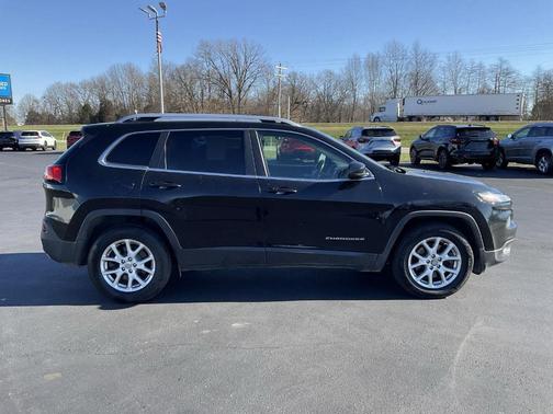 2017 Jeep Cherokee Latitude