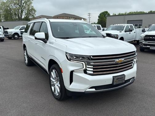 2022 Chevrolet Suburban High Country