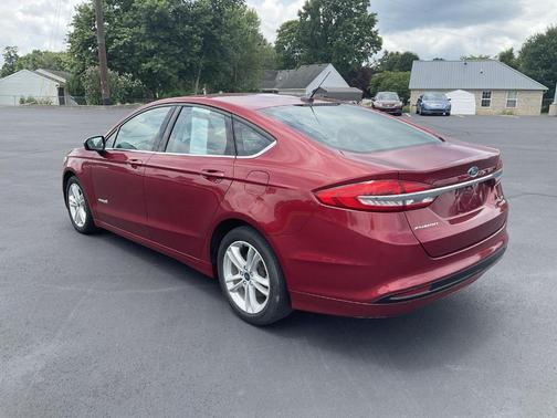 2018 Ford Fusion Hybrid SE