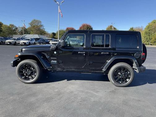2024 Jeep Wrangler 4xe Sahara