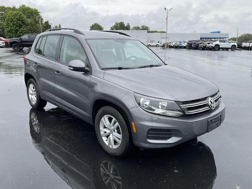 Pepper Gray Metallic 2016 Volkswagen Tiguan S