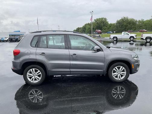 Pepper Gray Metallic 2016 Volkswagen Tiguan S