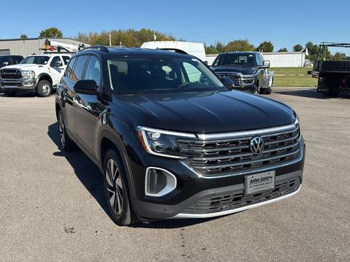 2024 Volkswagen Atlas 2.0T SE