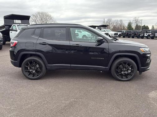 2025 Jeep Compass Latitude