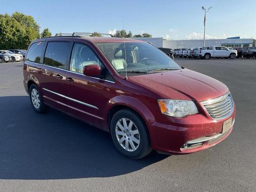 2015 Chrysler Town & Country Touring