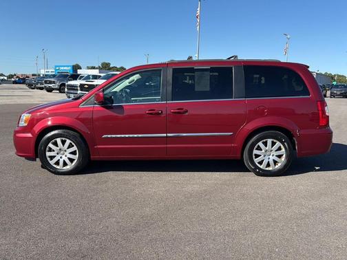 2015 Chrysler Town & Country Touring