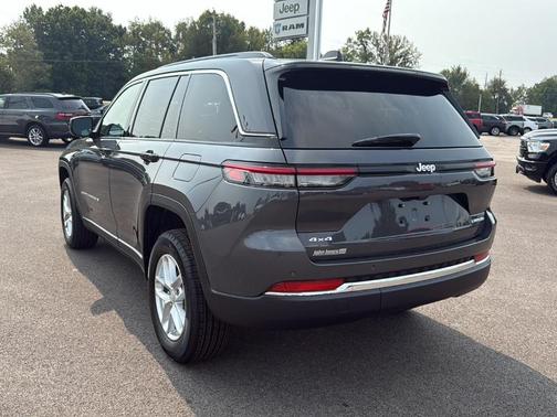 2025 Jeep Grand Cherokee Laredo X