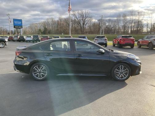 2022 Kia Forte GT-Line