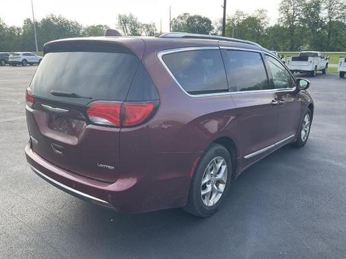 2017 Chrysler Pacifica Limited