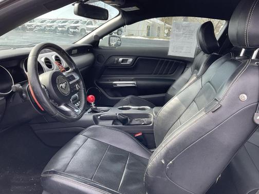 2019 Ford Mustang EcoBoost Premium