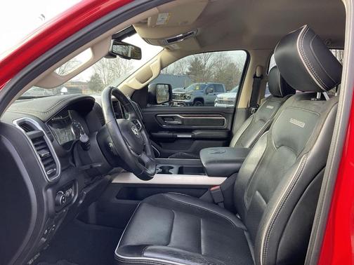 2019 RAM 1500 Laramie