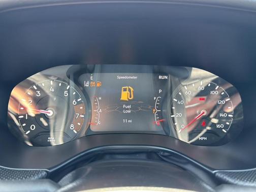 Bright White Clearcoat 2026 Jeep Compass Latitude