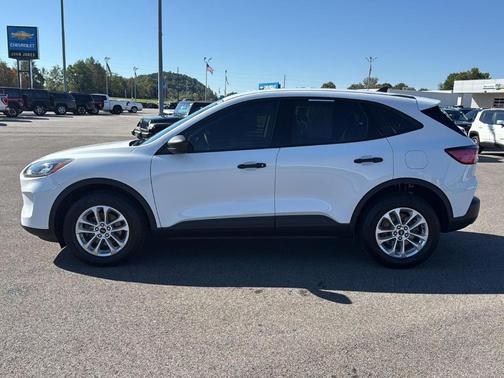2022 Ford Escape S
