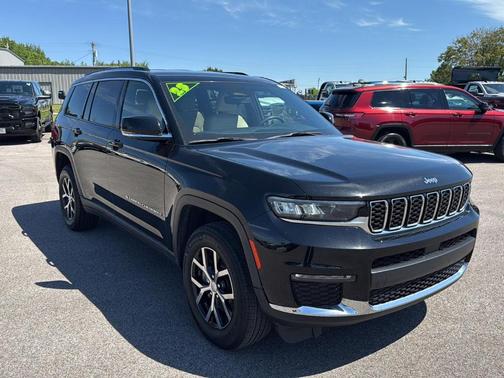 Diamond Black 2023 Jeep Grand Cherokee L Limited