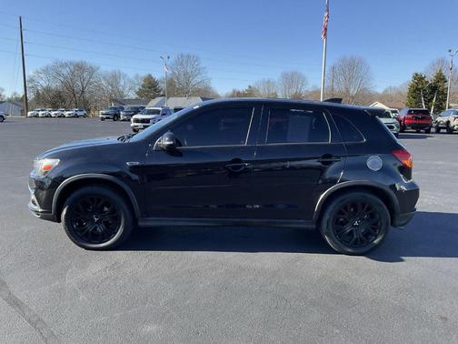 2019 Mitsubishi Outlander Sport LE