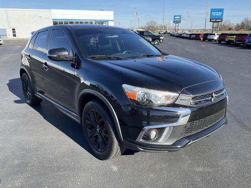 2019 Mitsubishi Outlander Sport LE