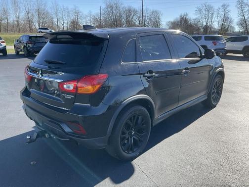 2019 Mitsubishi Outlander Sport LE