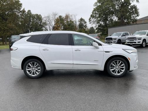 2023 Buick Enclave Avenir