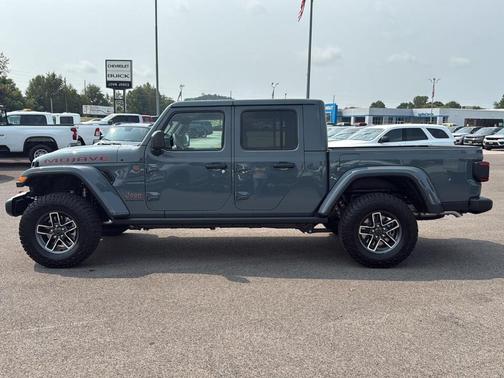 2025 Jeep Gladiator Mojave