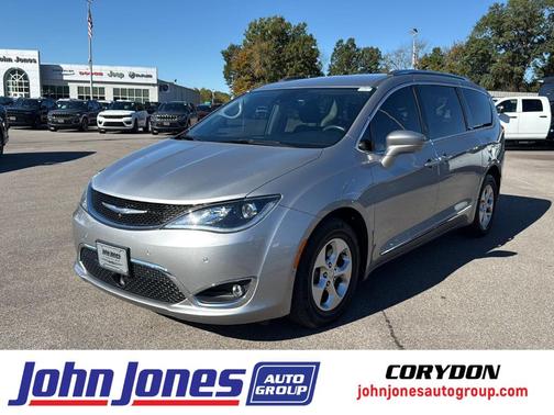 2017 Chrysler Pacifica Touring-L Plus