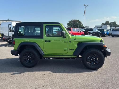 2025 Jeep Wrangler Sport