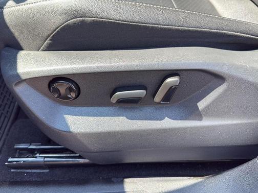 2020 Volkswagen Tiguan 2.0T SE