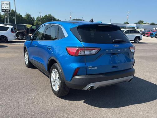2021 Ford Escape SE