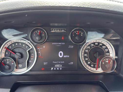 Granite Crystal Clearcoat Metallic 2018 RAM 1500 Laramie