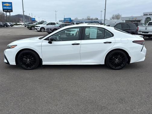 2021 Toyota Camry SE Nightshade