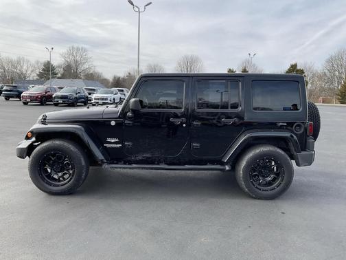 2011 Jeep Wrangler Unlimited Sahara
