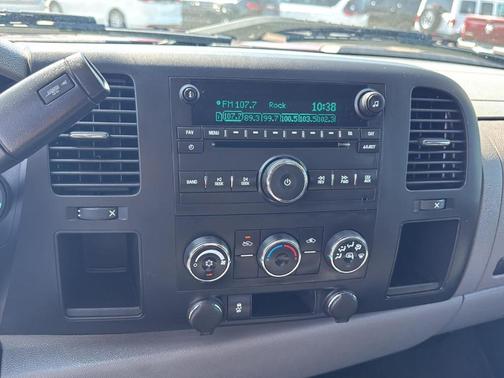 2013 Chevrolet Silverado 1500 LS