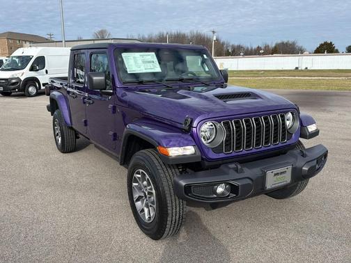 2026 Jeep Gladiator Sport