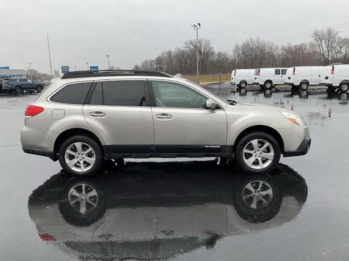 2014 Subaru Outback 3.6R Limited