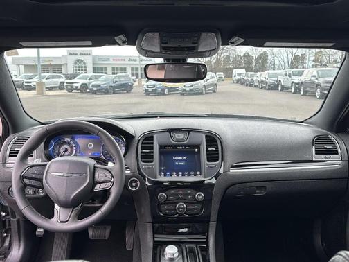 2023 Chrysler 300 S
