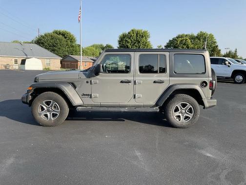 2023 Jeep Wrangler Sport