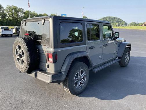 2023 Jeep Wrangler Sport