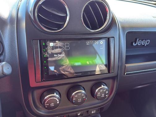 2016 Jeep Patriot Latitude