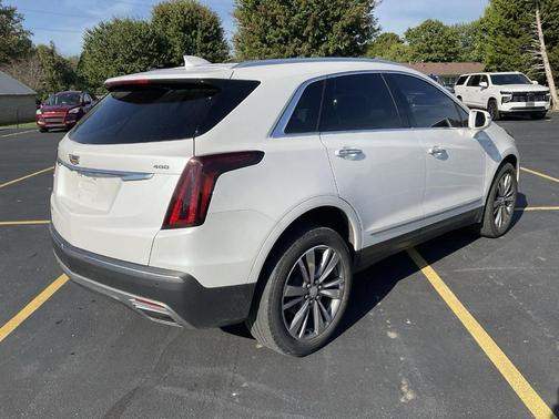 2020 Cadillac XT5 Premium Luxury