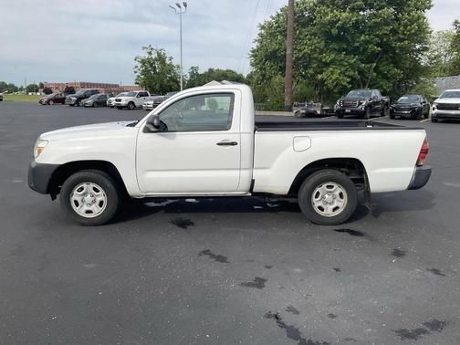 Super White 2013 Toyota Tacoma Base
