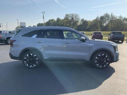 2025 Kia Sorento SX
