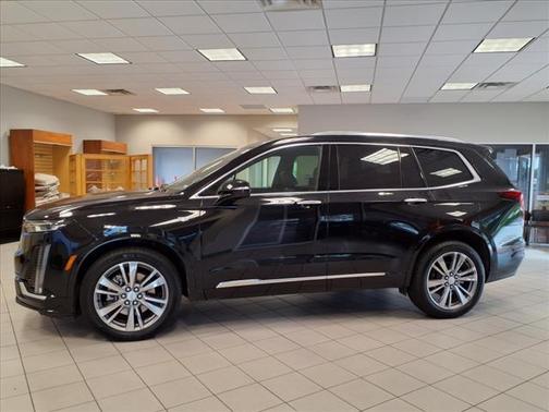 2024 Cadillac XT6 Premium Luxury AWD