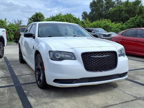 2021 Chrysler 300 Touring