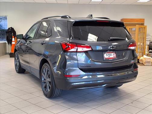 2022 Chevrolet Equinox FWD RS