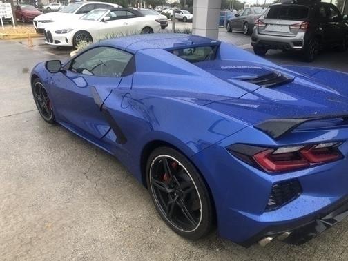2021 Chevrolet Corvette Stingray w/2LT