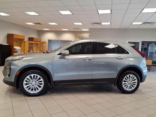 2024 Cadillac XT4 Luxury