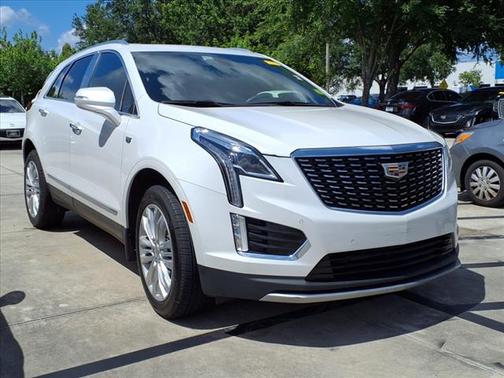 2022 Cadillac XT5 Premium Luxury