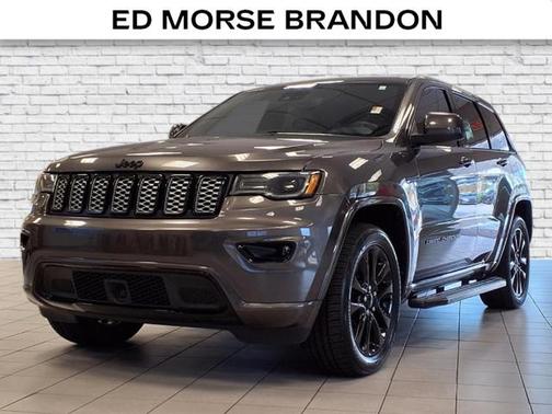 2021 Jeep Grand Cherokee Laredo