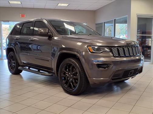 2021 Jeep Grand Cherokee Laredo