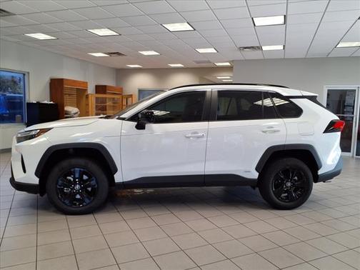 2024 Toyota RAV4 Hybrid LE
