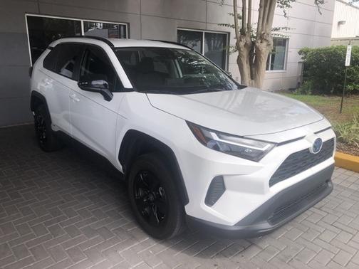 2024 Toyota RAV4 Hybrid LE